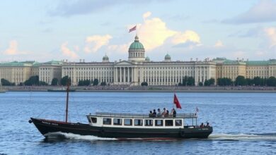 По Неве на катере: свежий взгляд на Санкт‑Петербург с воды